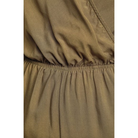 NWT Lulu's Learning to Fly Halter Jumpsuit Size Small - Picture 13 of 16